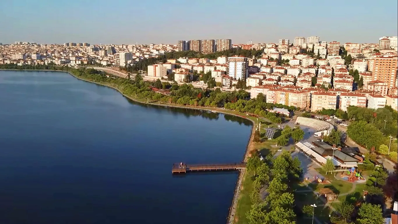 Küçükçekmece göl çevresi konaklama Rehberi